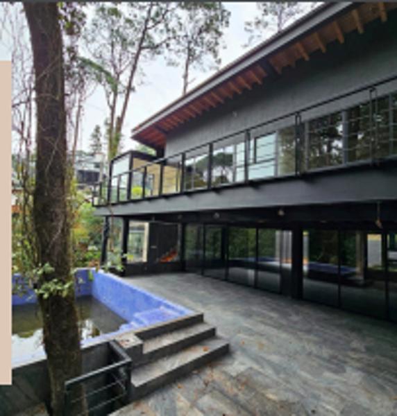 Casa en venta en Avandaro, Valle de Bravo, México