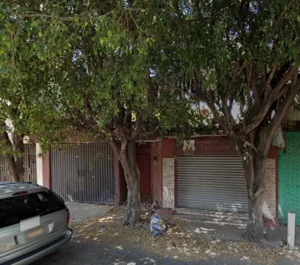 Casa en venta en Los Tulipanes, Cuernavaca, Morelos