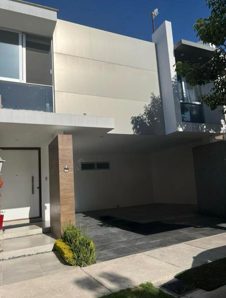 Casa en venta en Residencial Lomas Punta del Este, León, Guanajuato