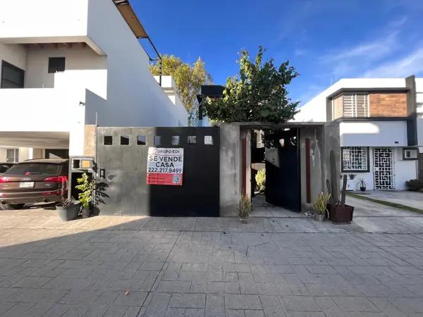 Casa en venta en San Juan Cuautlancingo, Cuautlancingo, Puebla