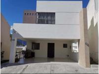 Casa en venta en Colinas del Huajuco, Monterrey, Nuevo León