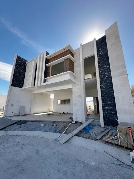 Casa en venta en Valle de Fontanna, Ramos Arizpe, Coahuila de Zaragoza