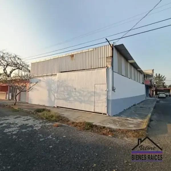 Bodega en renta en Fernando Lopez Arias, Veracruz, Veracruz de Ignacio de la Llave