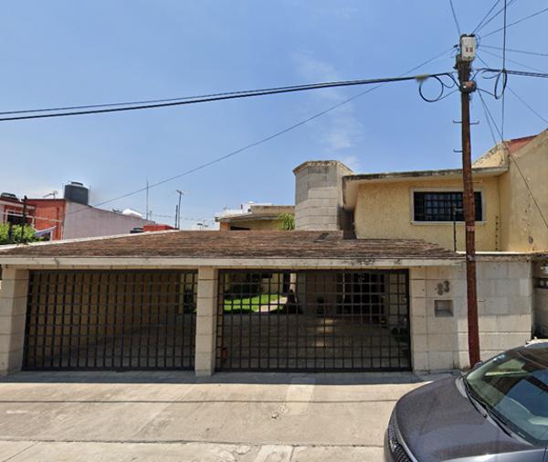 Casa en venta en Bosques de México, Tlalnepantla de Baz, México