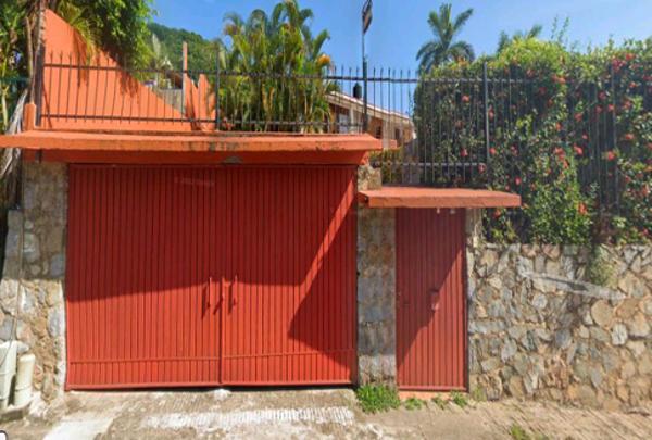 Casa en remate en Las Brisas, Zihuatanejo de Azueta, Guerrero