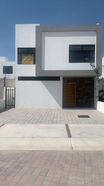 Casa en venta en Cañadas del Arroyo, Corregidora, Querétaro
