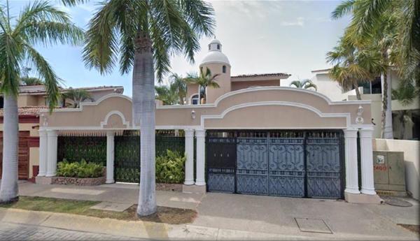 Casa en venta en Marina Vallarta, Puerto Vallarta, Jalisco