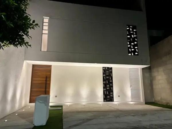 Casa en venta en Lomas de Angelópolis, San Andrés Cholula, Puebla Casa en venta en Lomas de Angelópolis, San Andrés Cholula, Puebla