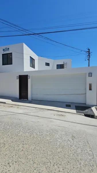 Casa en venta en Emperadores, Tijuana, Baja California