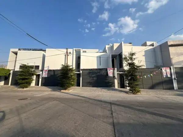 Casa en venta en Residencial Victoria, Guadalajara, Jalisco