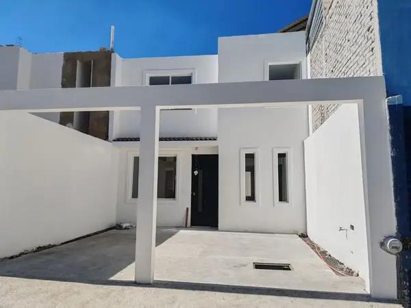 Casa en venta en El Trébol, Tarímbaro, Michoacán de Ocampo