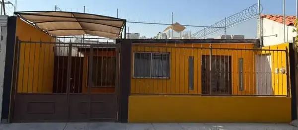 Casa en venta en La Fuente, Torreón, Coahuila de Zaragoza