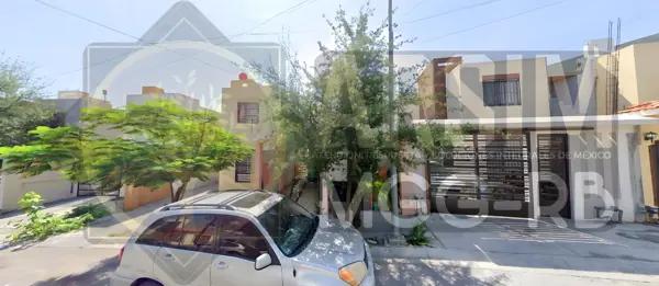 Casa en venta en Santaluz, General Escobedo, Nuevo León