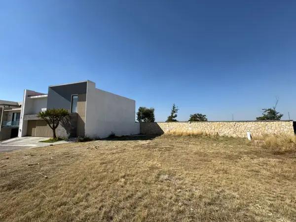 Terreno en venta en Lomas de Angelópolis, San Andrés Cholula, Puebla
