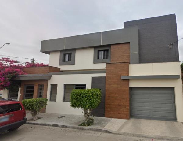Casa en venta en Maestros Universitarios, Tijuana, Baja California
