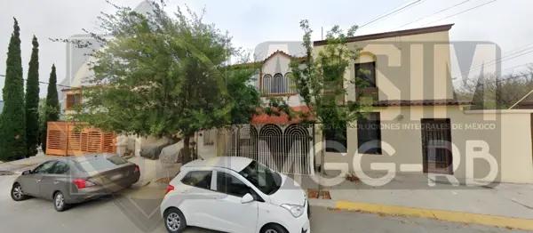 Casa en venta en Misión Cumbres 2 Sector, Monterrey, Nuevo León