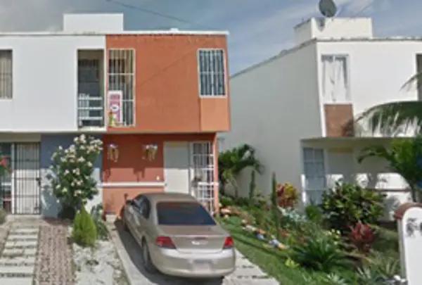 Casa en venta en La Guadalupana, Solidaridad, Quintana Roo