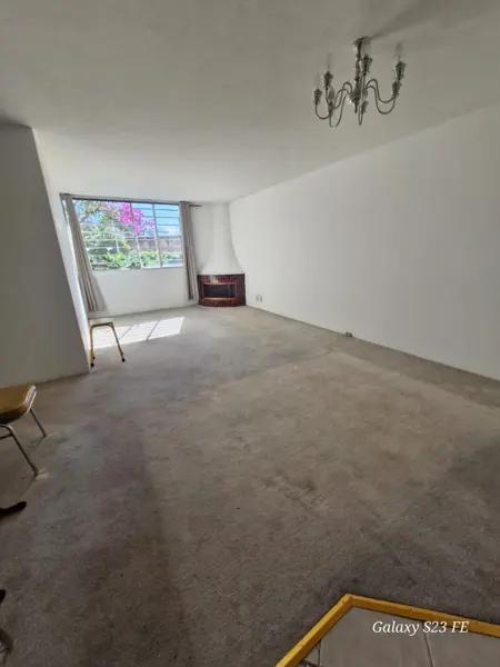 VENDO DEPARTAMENTO AMPLIO  EN INSURGENTES SUR!!!