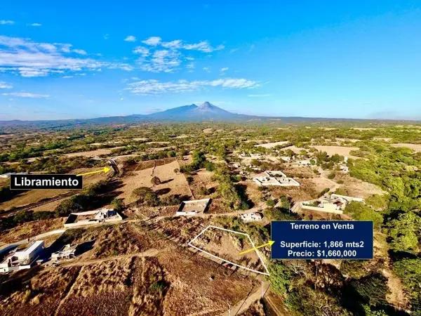 Terreno en venta en Real Nogueras, Comala, Colima