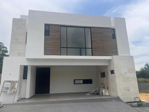 Casa en venta en Pedregal de la Montaña, Monterrey, Nuevo León