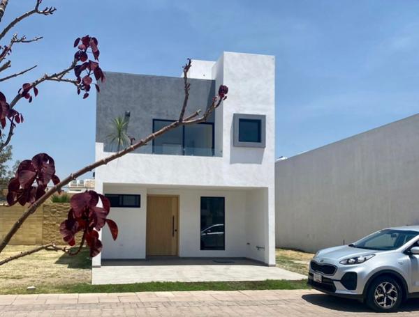Casa en venta en Cholula de Rivadabia Centro, San Pedro Cholula, Puebla