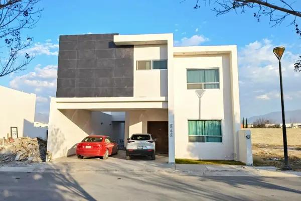 Casa en venta en Rincón de Alcántara, Saltillo, Coahuila de Zaragoza