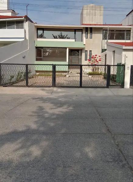 Casa en renta en Ciudad Satelite, Naucalpan de Juárez, México