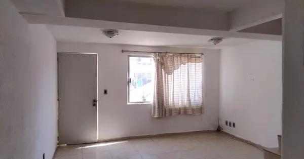 Casa EN RECUPERACIÓN BANCARIA (NO CREDITOS) Las Américas, Ecatepec de Morelos, México