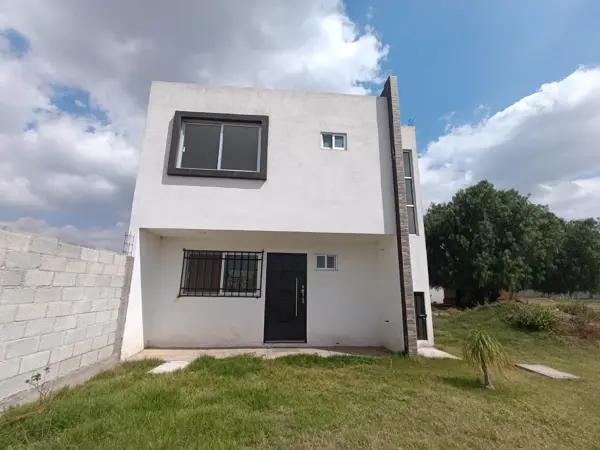 Casa en venta en San Francisco Ocotlán (Ocotlán), Coronango, Puebla