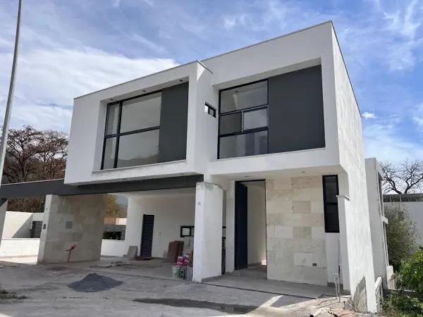 Casa en venta en Amorada Privada Residencial, Santiago, Nuevo León