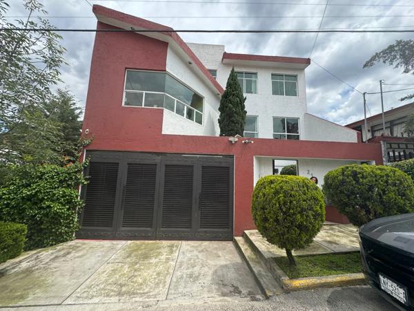 Casa en venta en Lomas del Huizachal, Naucalpan de Juárez, México
