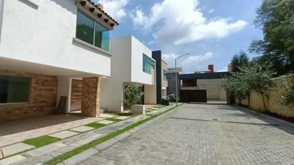 Casa en venta en Zerezotla, San Pedro Cholula, Puebla
