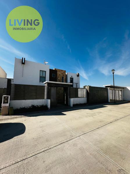 Casa en venta en Paseos de Chavarría, Mineral de la Reforma, Hidalgo