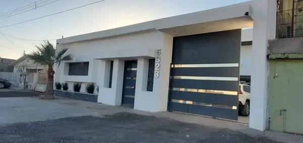 Casa en venta en Aeropuerto Ampliación, Juárez, Chihuahua