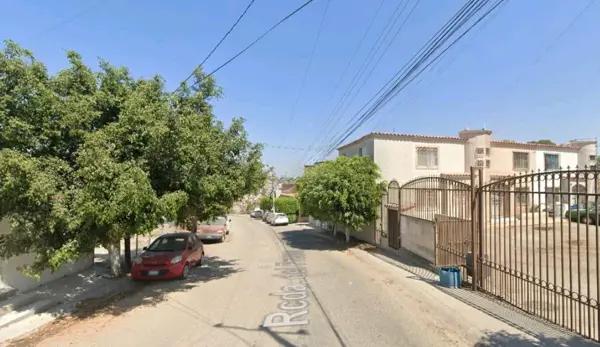 Casa en venta en El Valle, Tijuana, Baja California