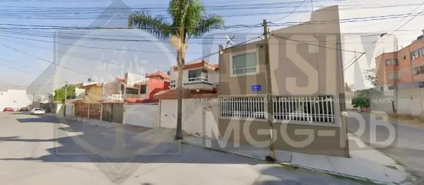 Casa en venta en Vicente Guerrero, Puebla, Puebla