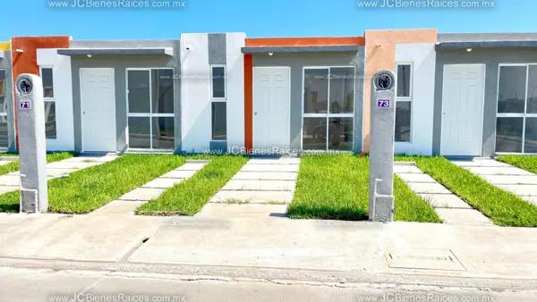 Casas en Venta Semi equipadas a minutos de Boca del Río desde $669,900