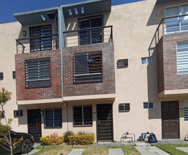 Casa en venta en Los Héroes Coacalco, Coacalco de Berriozábal, México