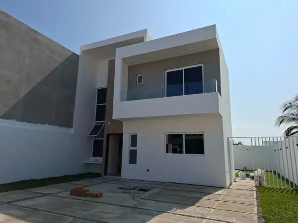Casa en venta en Lomas de la Rioja, Alvarado, Veracruz de Ignacio de la Llave