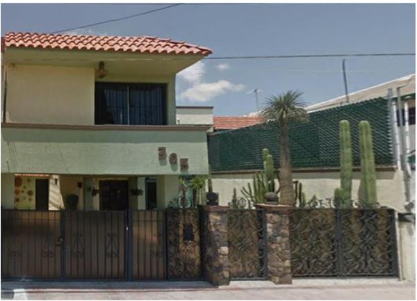 Casa en venta en Villa Salamanca 400, Salamanca, Guanajuato