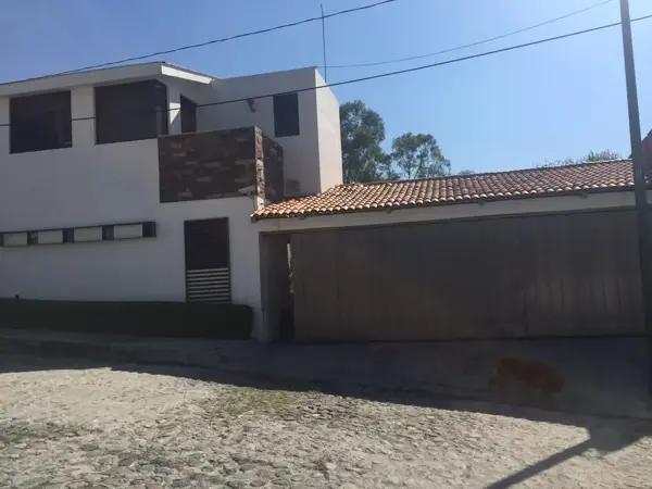 Casa en venta en La Calera, Puebla, Puebla