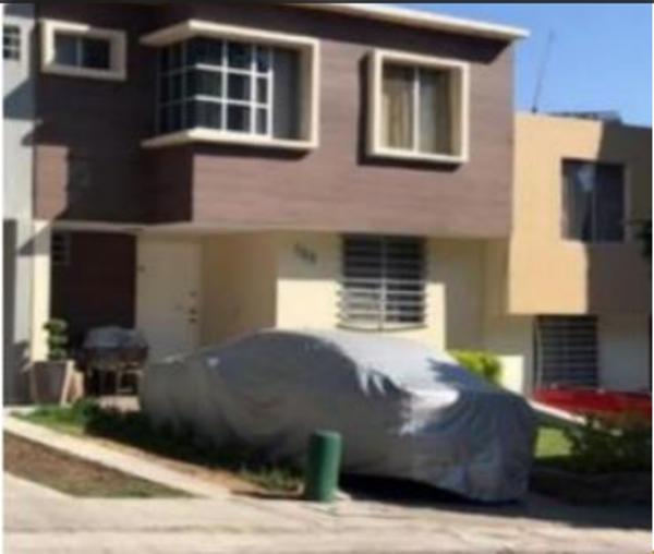 Casa en venta en Terralta, San Pedro Tlaquepaque, Jalisco