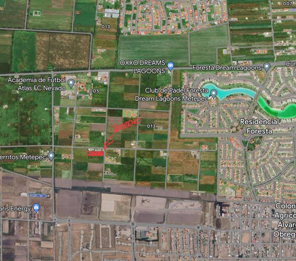 Terreno en venta en San Miguel Totocuitlapilco, Metepec, México