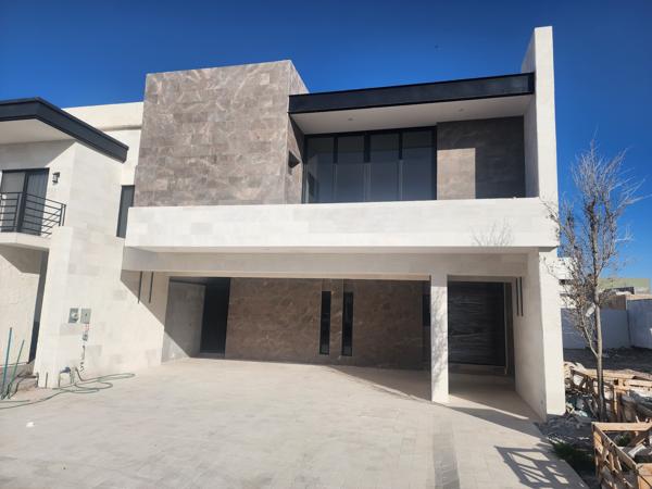 Casa en venta en El Cardenchal, Torreón, Coahuila de Zaragoza Casa en venta en El Cardenchal, Torreón, Coahuila de Zaragoza