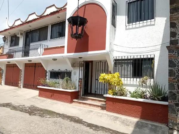 Casa en venta y renta en Lomas de Cuernavaca, Temixco, Morelos