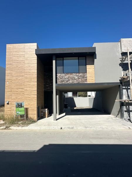 Casa en venta en Altares Residencial, Santiago, Nuevo León