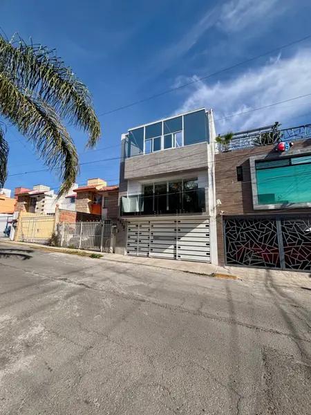 Casa en venta en Rinconada Los Arcos 2, Puebla, Puebla