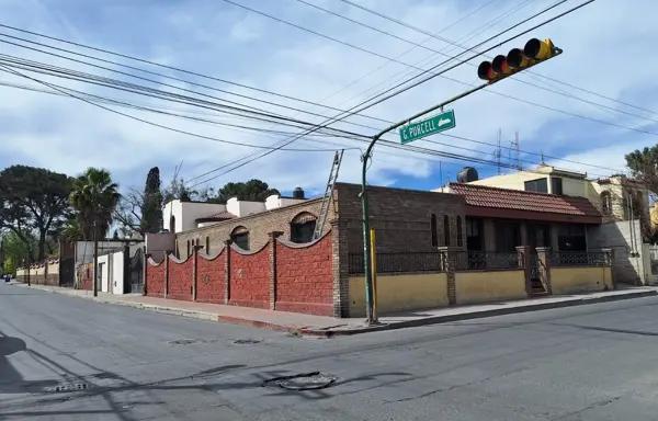 Esquina Pérez Treviño y Purcell  en  VENTA
