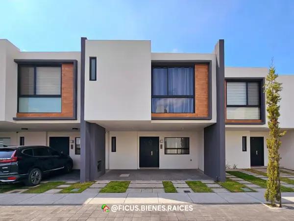 Casa en renta en Paseo Arboleda, Toluca, México