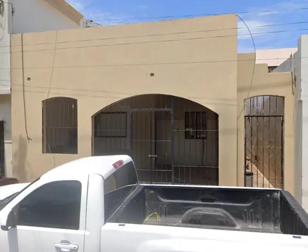 Casa en venta en Jacarandas, Navojoa, Sonora